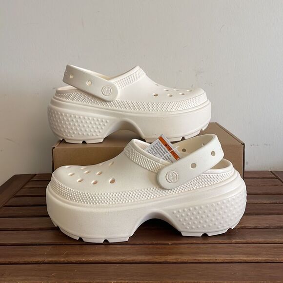 NWT Crocs Stomp Clog Chalk Women Size 8 Men Size 6(209347-0WV) - Picture 2 of 10